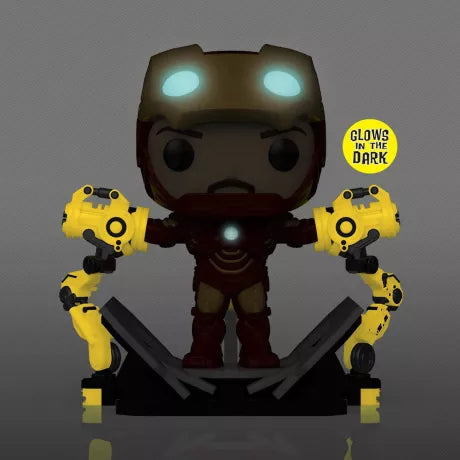Funko Pop! Marvel - Iron Man with Gantry Glow In The Dark 905 (PX previews Exclusive)